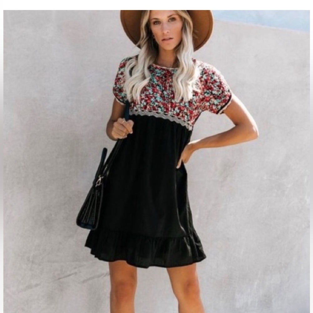 Anthropologie THML embroidered babydoll dress. Size XS.
